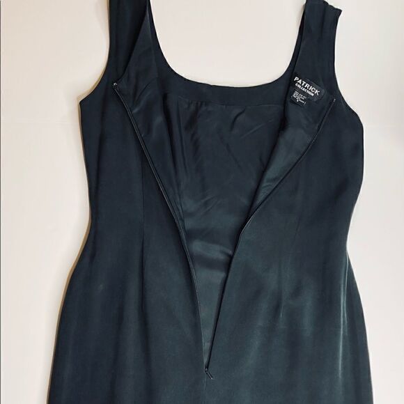 Patrick Collection 100% Silk Little Black Sheath Dress – Size 8 Elegant Classic - Picture 9 of 12